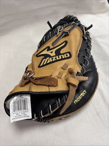 RHT Mizuno Power Close Size 33.50” GXC 105 Baseball Catchers Glove