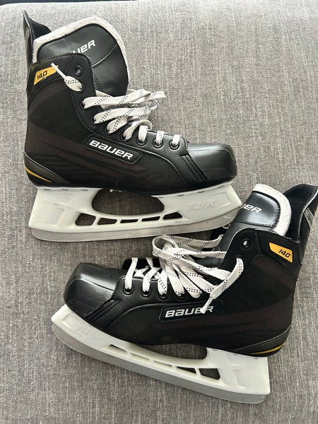 Bauer Supreme 140 Hockey Skates Size 8 R - Shipping Included