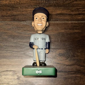 Vintage 2002 Joe DiMaggio New York Yankees Upper Deck MLB Baseball Bobblehead