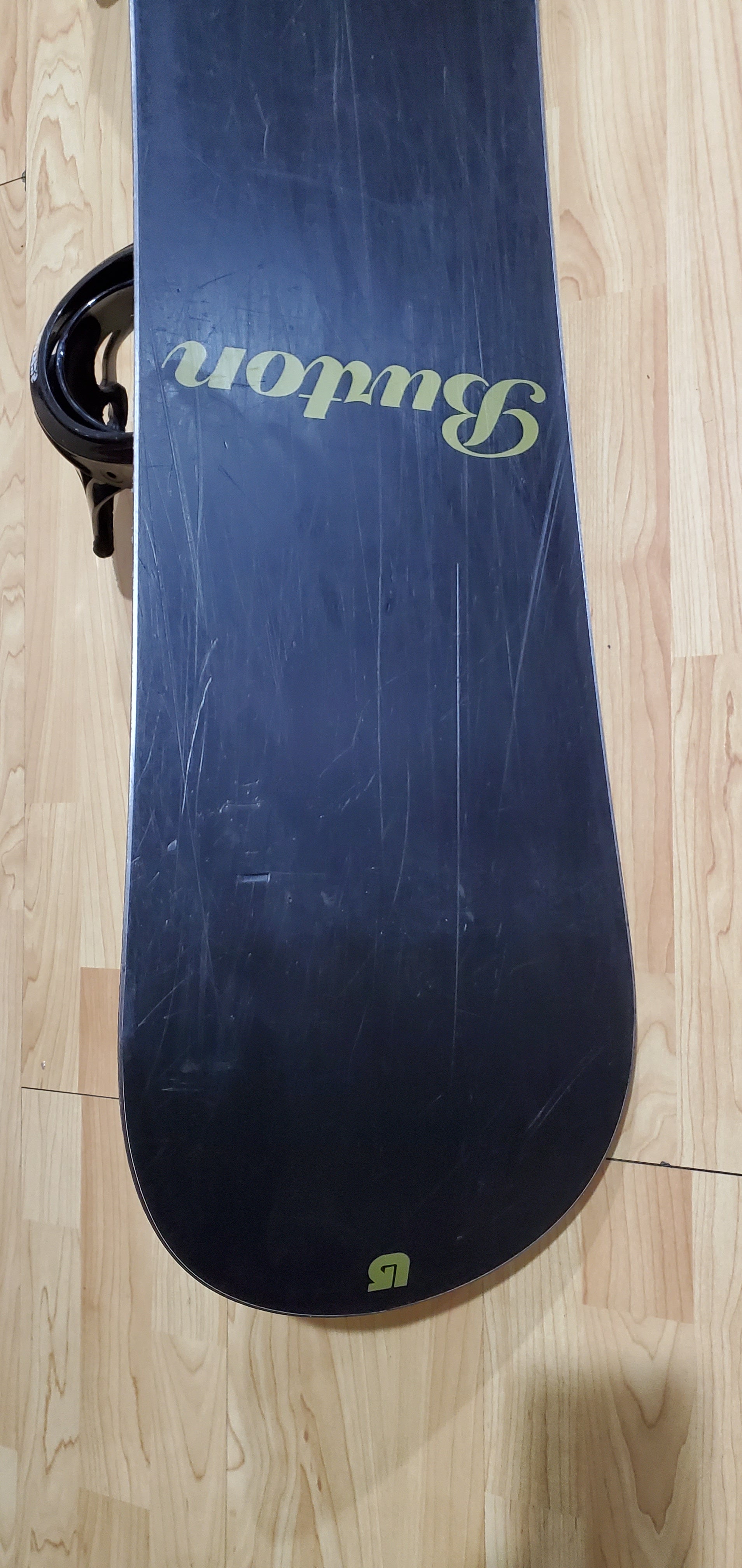 Used Burton Cruzer Snowboard 145 cm All Mountain + Burton