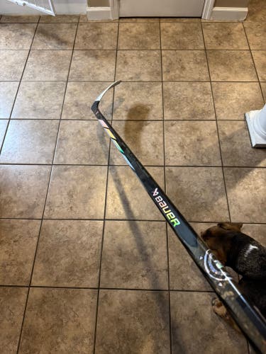Senior Bauer Left Hand P28  (Used) Proto-R Hockey Stick