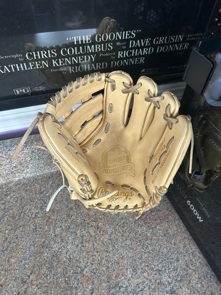 2023 Infield 11.5" (New) Pro Preferred Baseball Glove