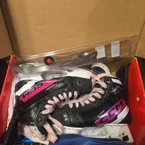 CCM Jetspeed FT680 Hockey Skates Regular Width Size 3 (Used)