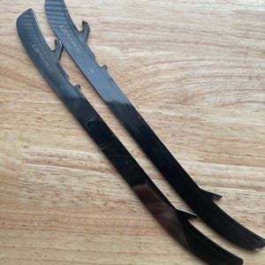 NHL Vegas Golden Knights Game Used Bauer 288 mm LS PULSE Ti Skate Blades / Runners
