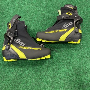New Men's Fischer RC3 Combi Nordic Ski Boots (Size: EU 38)