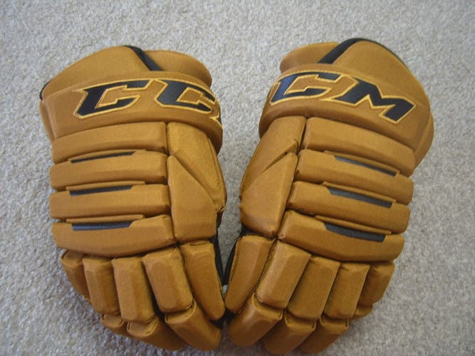Gently Used CCM Vector Plus Senior Hockey Gloves 14" Tan Color