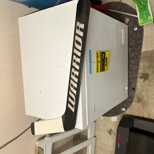 Warrior Full Right 27.5" Paddle (New) Ritual V2 Pro Goalie Stick