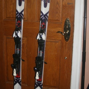 All Mountain 166 cm Salomon X WING Skis With Salomon Adjustable Bindings