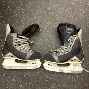 Used Nike Quest 5 Junior Hockey Skate Junior 03 11162-s000419966