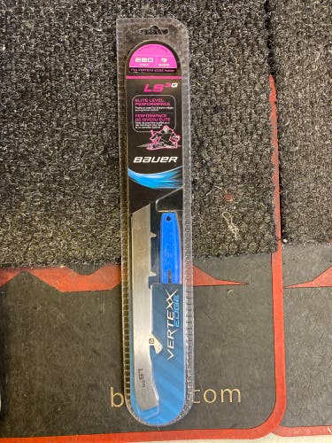 New Bauer TUUK LS3G 280 Runner (Goalie)