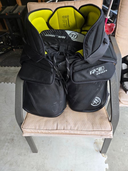 Senior Medium Warrior Ritual X3 Pro+ Hockey Goalie Pants (Used)