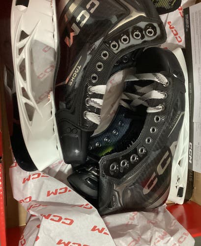 CCM Tacks XF Pro Hockey Skates - Senior - Tapered Width