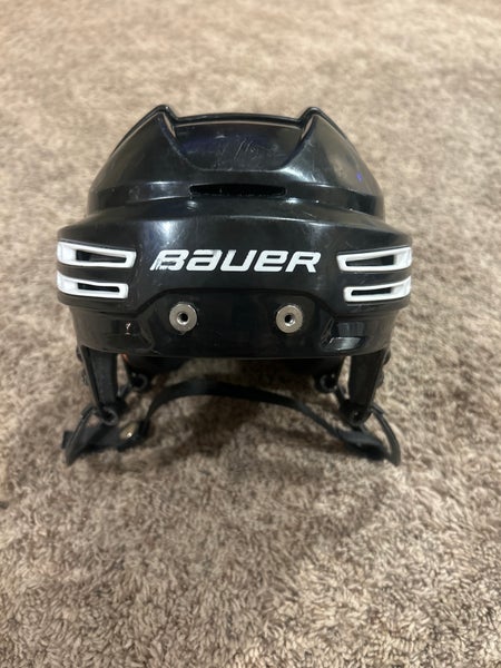 Medium Bauer (Used) Re-Akt 75 Helmet
