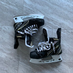 CCM Tacks AS-570 Size 6.5 R Hockey Skates