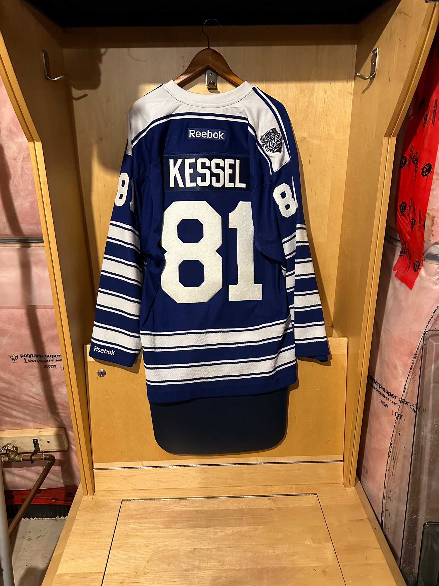 Reebok Phil Kessel Signed Jersey Reebok Phil Kessel Winter Classic