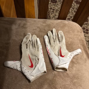 Vapor football gloves 7.0