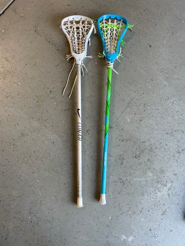 Women’s lacrosse sticks