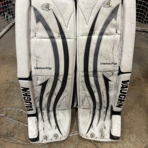 Vaughn (Used) Velocity V4 Goalie Leg Pads
