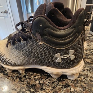 Kid's Under Armour High Top Molded Cleats