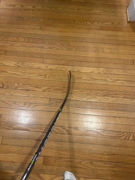 Warrior Right Handed W28 Pro Stock (Used) Alpha QX Pro Hockey Stick