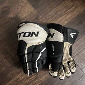 Easton 14" Pro Stock (Used) Stealth Gloves