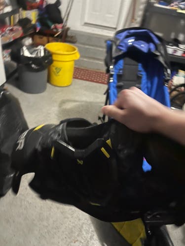 Bauer Supreme Chest Protector