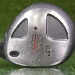 TITLEIST TITANIUM 975D 8.5 DRIVER W/ FENWICK ? FLEX GRAPHITE SHAFT