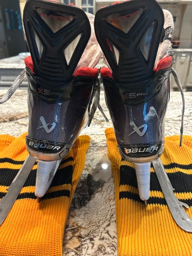 Used Bauer Vapor X5 Pro Hockey Skates | Size 6 - Fit 2 + Extra Steel