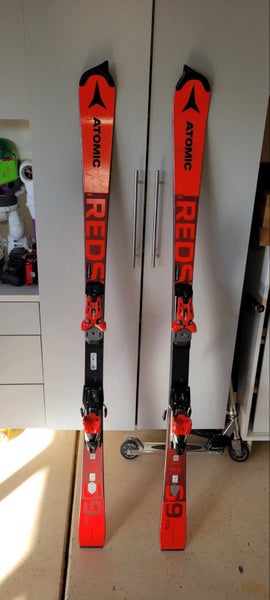 2021 Atomic Redster S9 FIS Skis