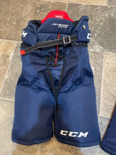 Junior Large Navy CCM Jetspeed FT475 Hockey Pants (Used)