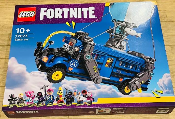 LEGO Fortnite 77073 Battle Bus