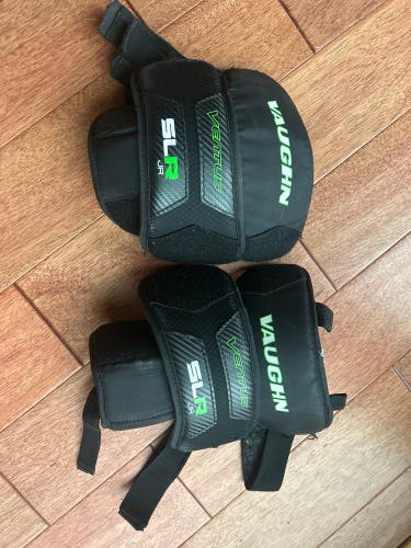 Vaughn slr jr knee pads