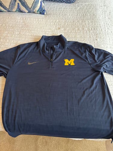 MENS MICHIGAN WOLVERINES BLUE NIKE INTENSITY QTR ZIP PULLOVER