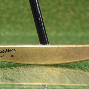 BOB MANN SPORTS WHO-DINNI 35" BLADE PUTTER W/ LAMKIN PERMA TAC GRIP
