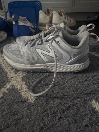 New Balance Turf Baseball Shoes