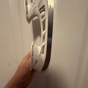 Bauer 246 mm (New) Tuuk lightspeed edge With Ls+ Steel