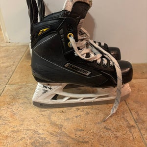 Bauer Size 3 (Used) Supreme S170 Hockey Skates