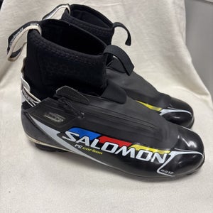 Adult US Size 7 Salomon R-S 17 RC Corbon Cross Country Ski Boots.