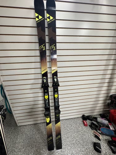 Fischer 183 cm Racing RC4 World Cup GS Skis With Bindings Max Din 13 (Used)