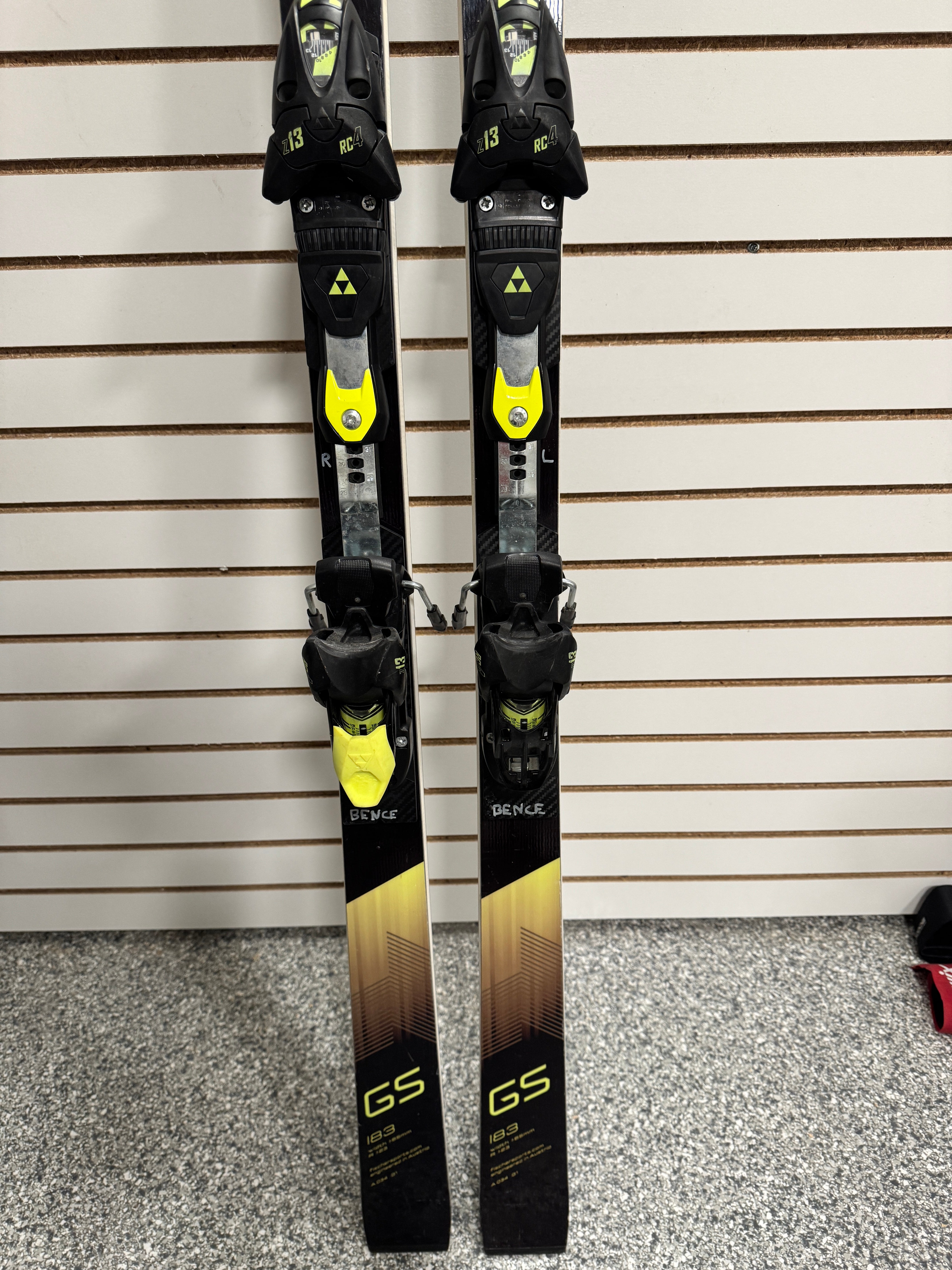 FISCHER RC4 WORLDCUP GS MASTERS 183 R23 【公式通販】