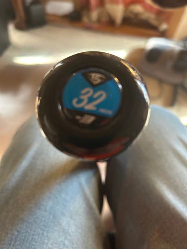 2021 Louisville Slugger Atlas BBCOR Certified Bat (-3) Composite 28 oz 32" (Used)