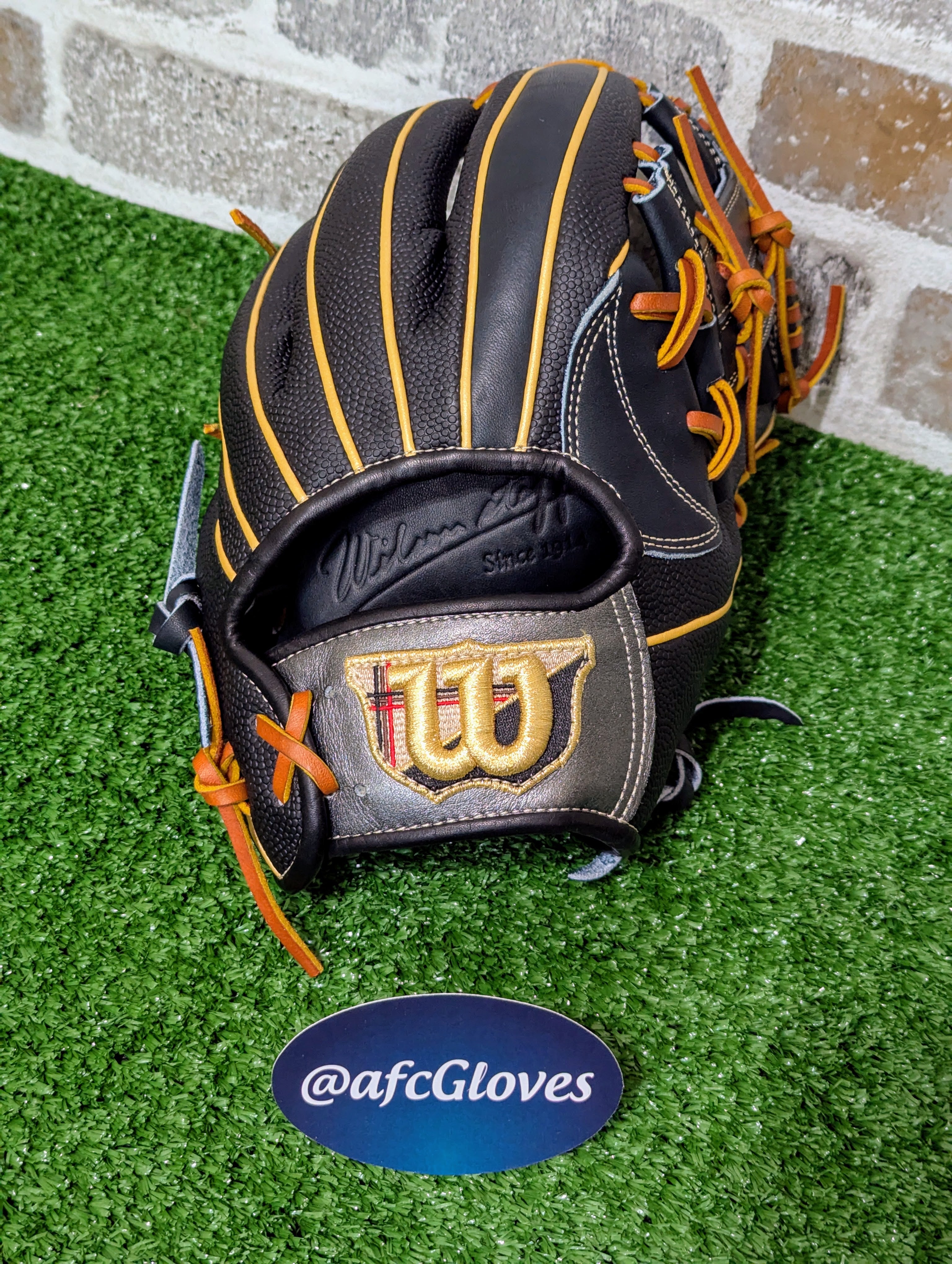 Wilson Teddy Bear 硬式グローブ Wilson Teddy Bear 硬式グローブ