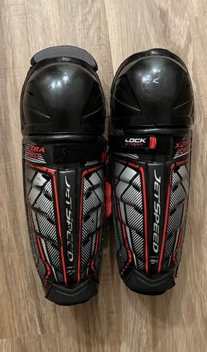 (USED) CCM X-TRA PRO JETSPEED SHIN GUARDS JUNIOR 30CM