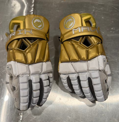 Maverick Max goalie gloves