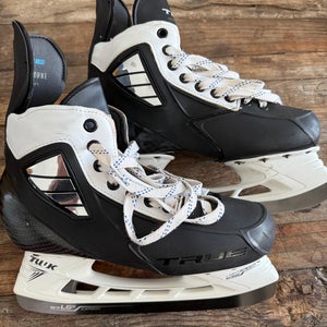 True Hockey Skates Senior Size 6.5