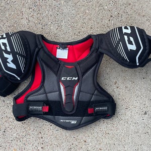 Small CCM (Used) Jetspeed LE Shoulder Pads