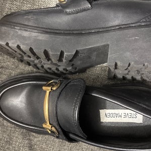 Women’s Size 7 Loafers by Steve Madden