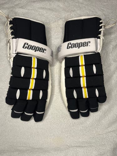 Vintage Cooper BDS nylon glove