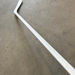 65 Flex P92 New Intermediate Right Hand Pro Stock Bauer White Nexus Tracer Styled Blacked Stick