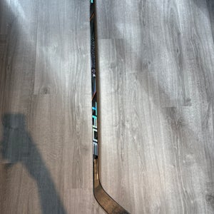New Senior True Left Hand Toe Pattern Pro Stock ZB 15 Hzrdus 9x4 Hockey Stick